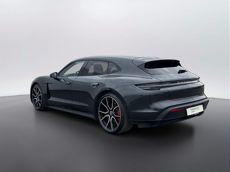 Porsche Taycan 4s Sport Turismo - fotka 3 z 30