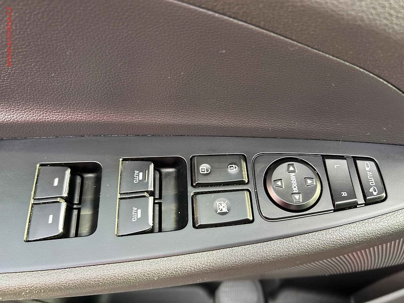 Hyundai Tucson (2020) 1.6 CRDi, ČR - fotka 11 z 17