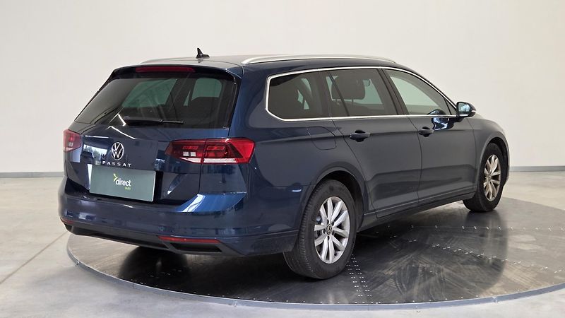 Volkswagen Passat - fotka 4 z 6