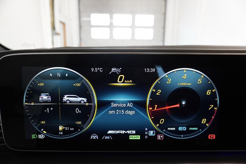 Mercedes-Benz GLS 63 AMG FULL OPTIONS - fotka 33 z 50