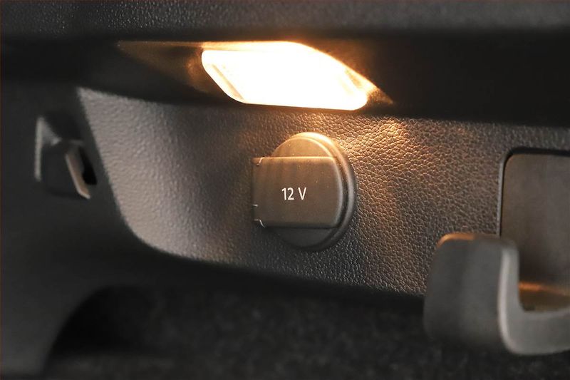 Škoda Kamiq (2024) 1.0 TSI, DRIVE, SENZORY - fotka 10 z 19
