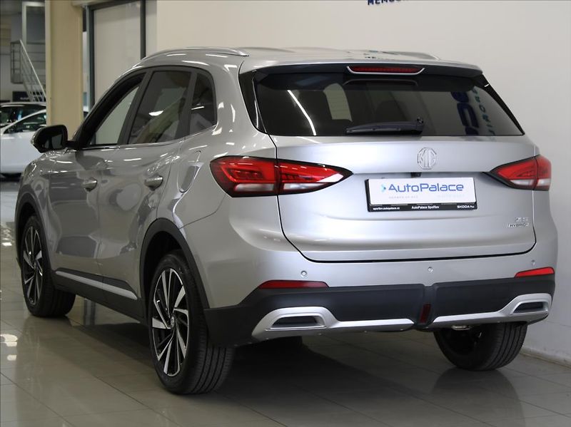 MG ZS 1,5 Hybrid+ Exclusive 20tkm.ČR - fotka 3 z 27