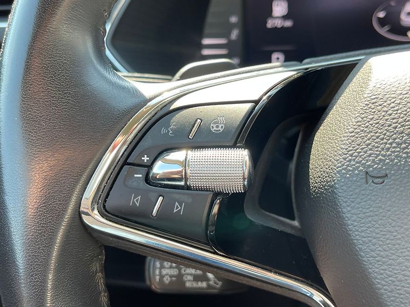 Škoda Superb STYLE 2.0TDi 147kW*4x4*CZ*DSG* - fotka 29 z 37