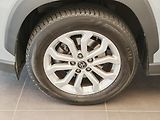 Toyota Corolla Cross 2.0 Hybrid (197 k) Comfort 4x4 - náhled 11