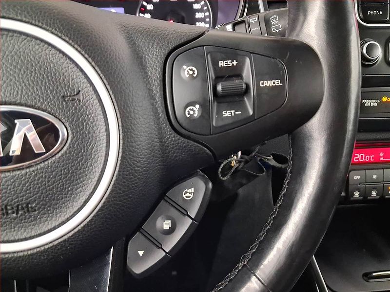 Kia Carens (2016) 1.6 GDI, ČR,1.maj, Serv.kniha - fotka 16 z 18