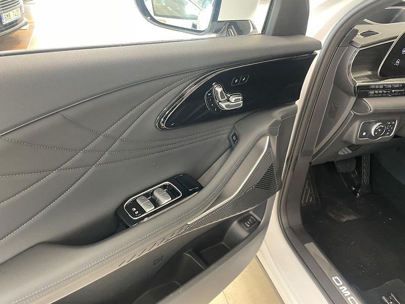 Omoda 9 (2025) Omoda 9 PHEV Premium  - fotka 7 z 22
