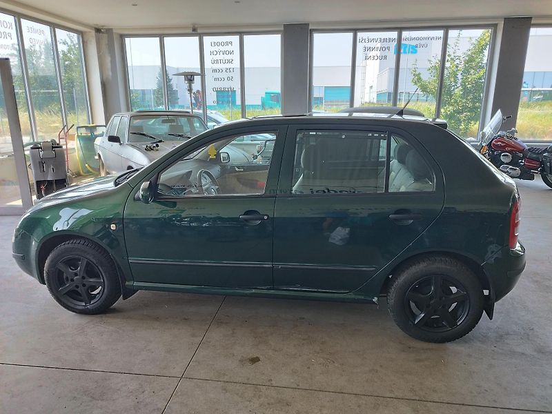 Škoda Fabia (2000) 1.4 50KW,STK/E 6/2028 - fotka 3 z 21
