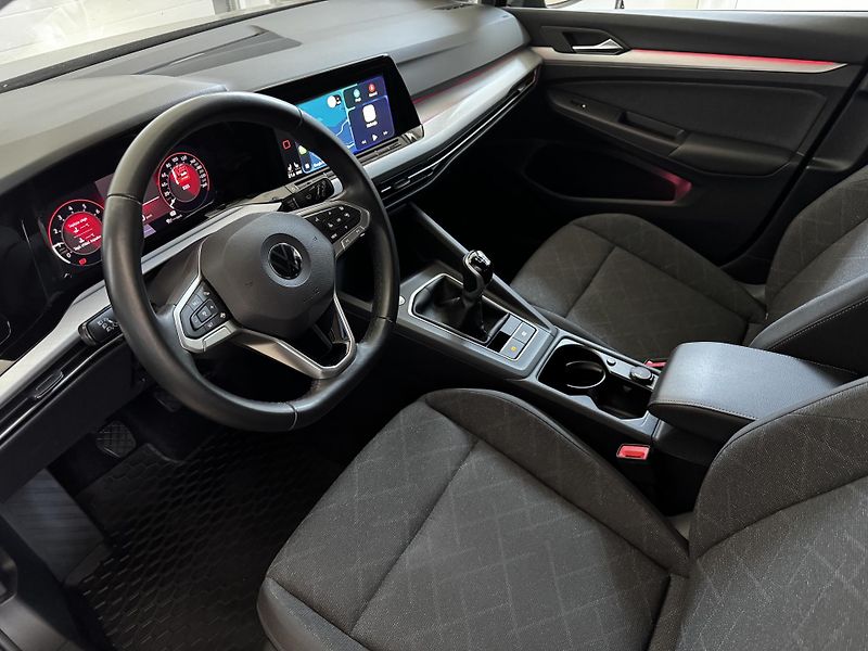 Volkswagen Golf (2022) 1.0 TSI 81 KW LIFE - CZ - DPH - fotka 9 z 24