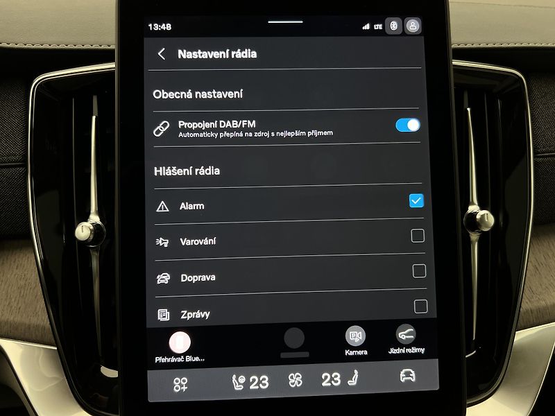 Volvo XC90 T8 AWD RECHARGE BRIGHT PLUS - fotka 31 z 56