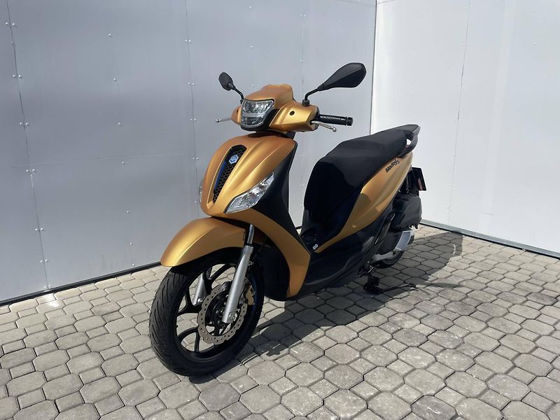 Piaggio (2025) Medley 125 S ABS EU5+ - fotka 5 z 10
