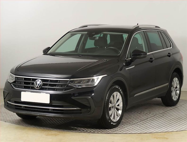 Volkswagen Tiguan (2022) Life 1.5 TSI - fotka 2 z 18