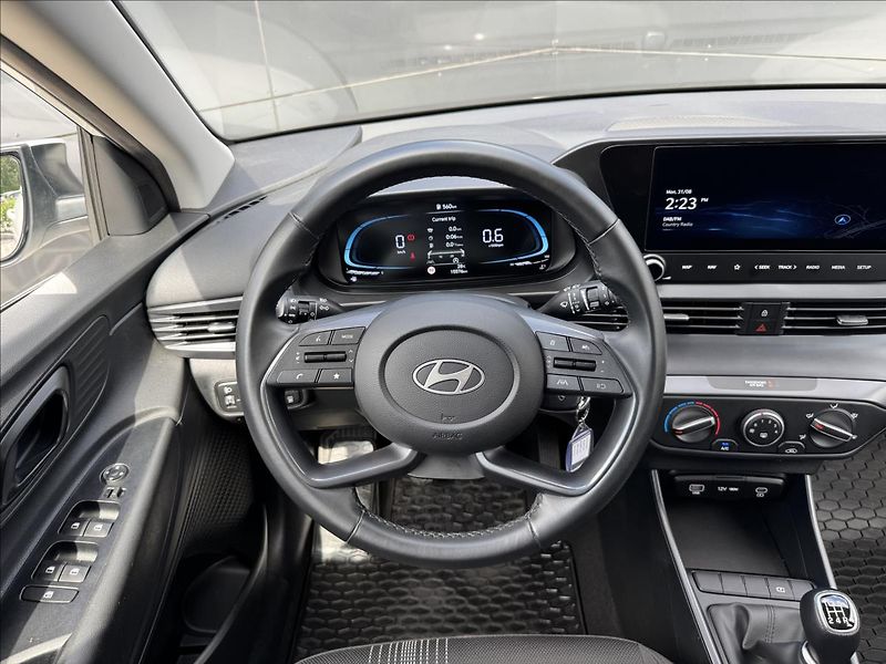 Hyundai i20 1,2 i WAVE ZÁRUKA ČR DPH - fotka 16 z 26