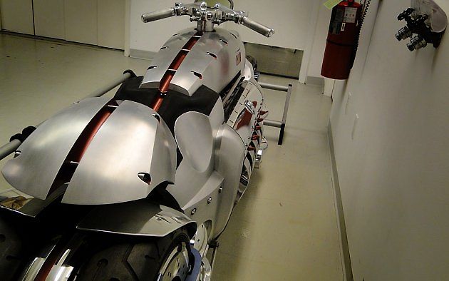 Pohled zezadu na kontroverzní Dodge Tomahawk., zdroj: Wikimedia Commons, Jocelyn, CC BY 2.0