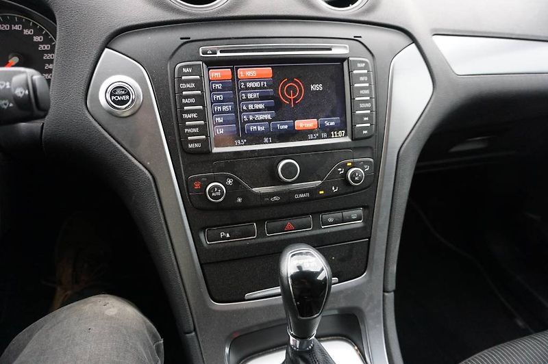 Ford Mondeo (2009) 2,0 176 KW - fotka 33 z 37