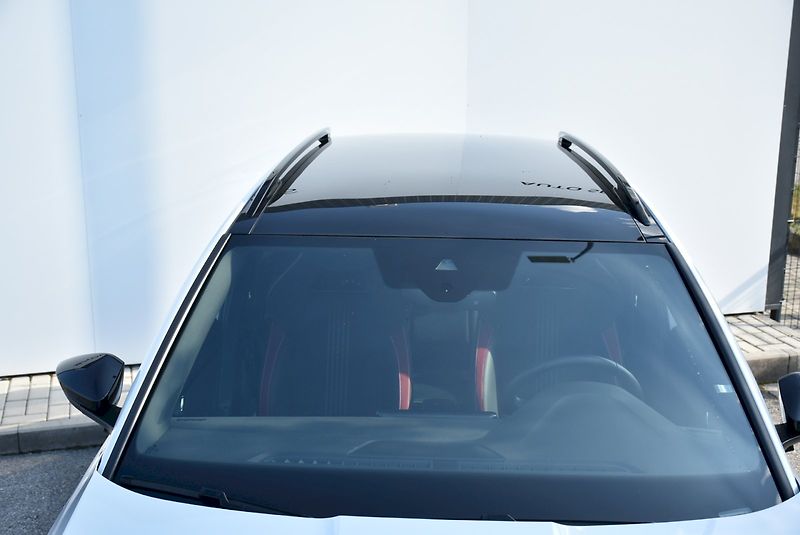 Škoda Kamiq (2023) MONTE CARLO TSI 110/1.5 M6 - fotka 6 z 31