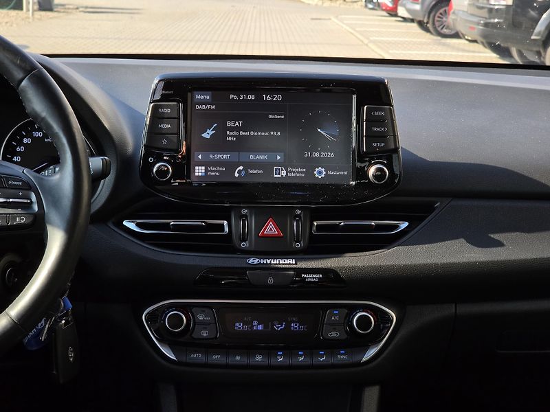 Hyundai i30 (2021) 1,5i 81kW SMART WG - fotka 16 z 17