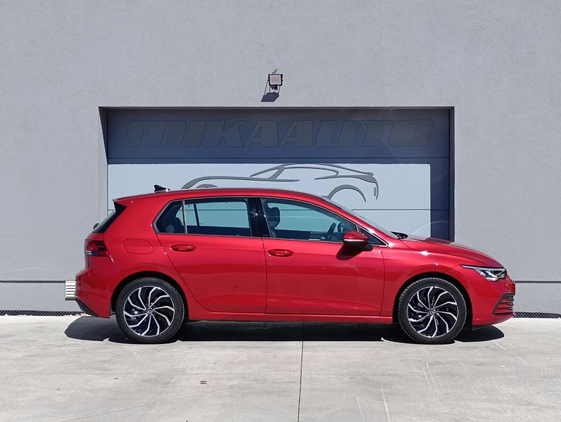 Volkswagen Golf 1.5TSI EVO BMT LIFE ČR  - fotka 4 z 32
