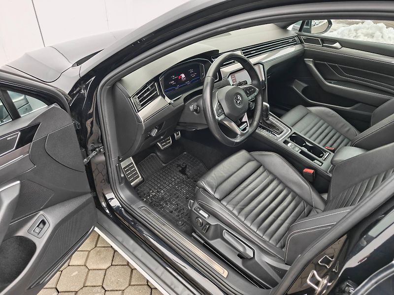 Volkswagen Passat Alltrack 7DSG 4Motion 2,0TSi - fotka 5 z 26