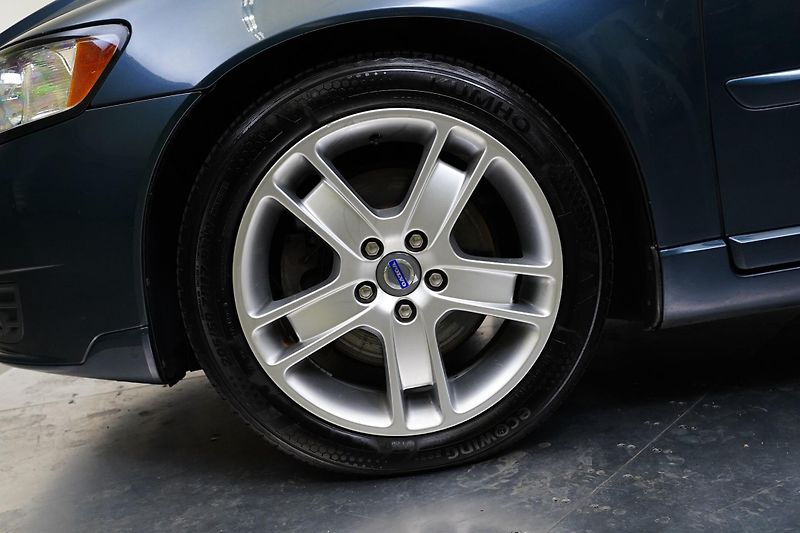 Volvo V50 - fotka 10 z 21