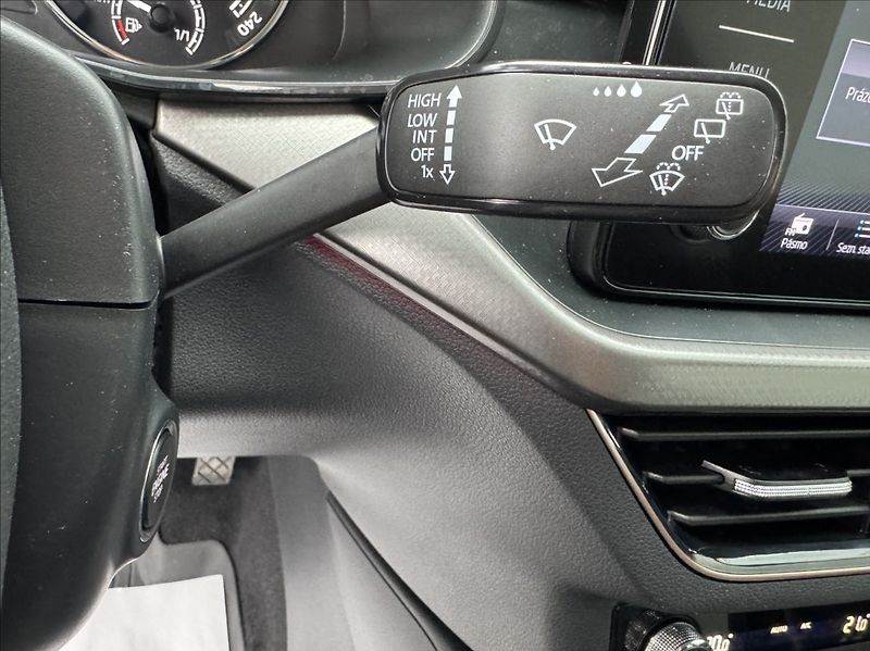 Škoda Kamiq 1,5 TSI STYLE DPH 1maj původČR - fotka 29 z 50