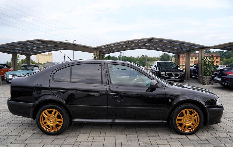 Škoda Octavia 1.9 TDI, 110KW/ČR/kůže/Al.kola - fotka 7 z 36