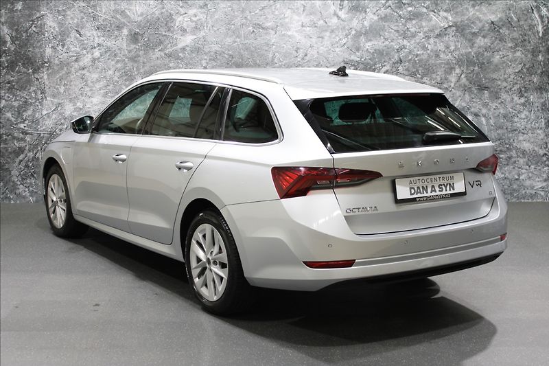 Škoda Octavia 1,4 TSI iV Style 1. majitel CZ - fotka 4 z 34