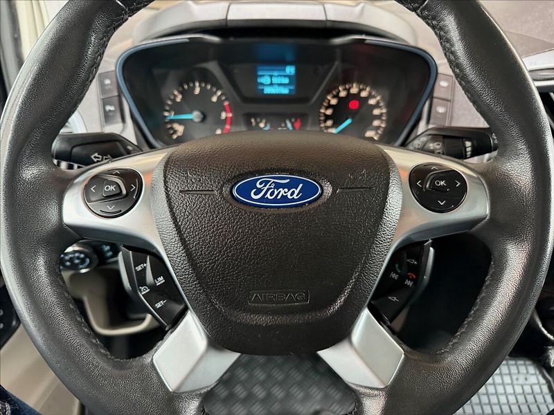 Ford Tourneo Custom 2,2 L2,Titanium,po servisu - fotka 17 z 29