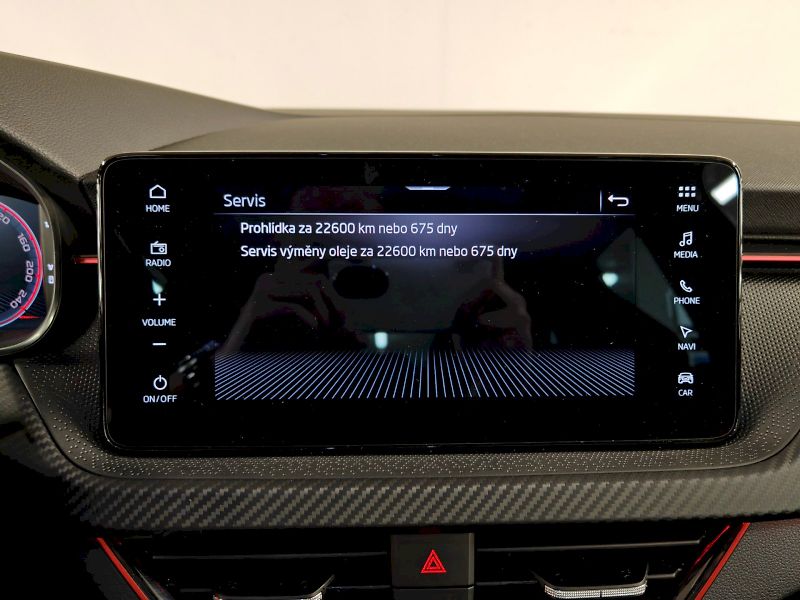 Škoda Scala (2025) 1.5 TSI 110 kW DSG Monte Carlo - fotka 16 z 31