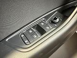 Audi A4 2.0 40 TDI quattro S tron Adva - náhled 10