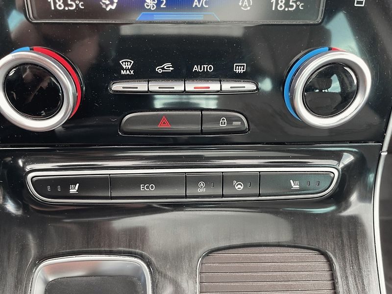 Renault Espace (2016) 1.6 dCi,118kW,Initiale Paris - fotka 29 z 49