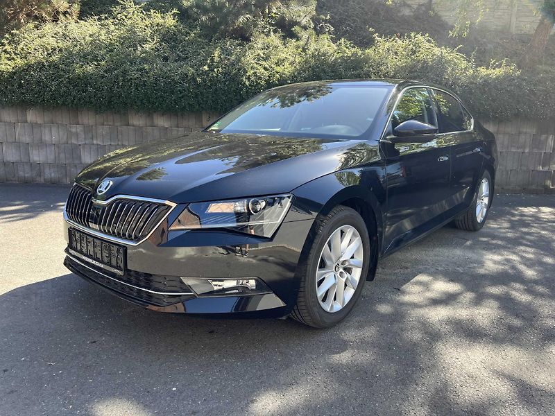 Škoda Superb 1.8 TSi 132 kW 50.000KM DSG - fotka 2 z 20