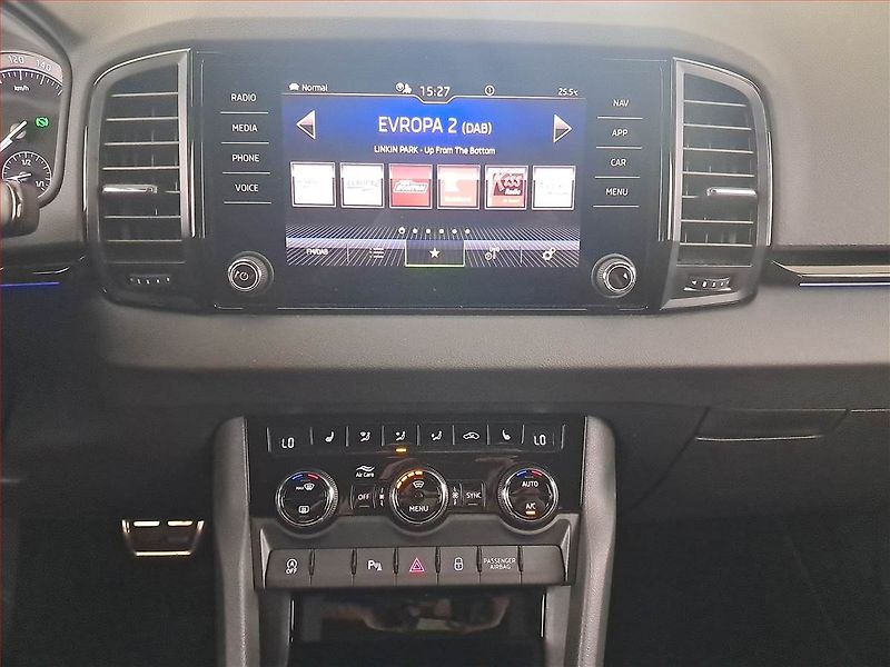 Škoda Karoq (2023) Sportline 2.0 TDI - fotka 12 z 20