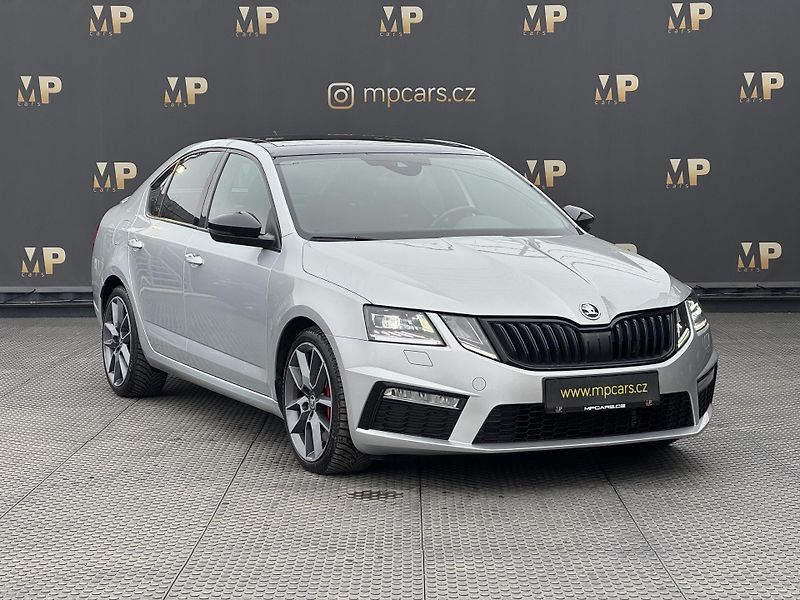 Škoda Octavia (2019) 2.0TSi 245 RS, DSG, PANO   - fotka 3 z 50