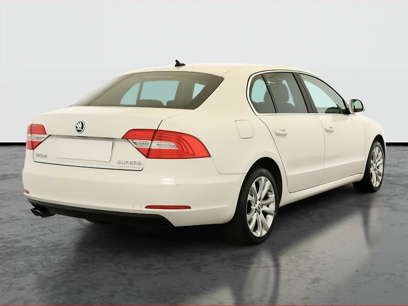 Škoda Superb (2015) Ambition 1.4 TSI, Serv.kniha - fotka 5 z 20