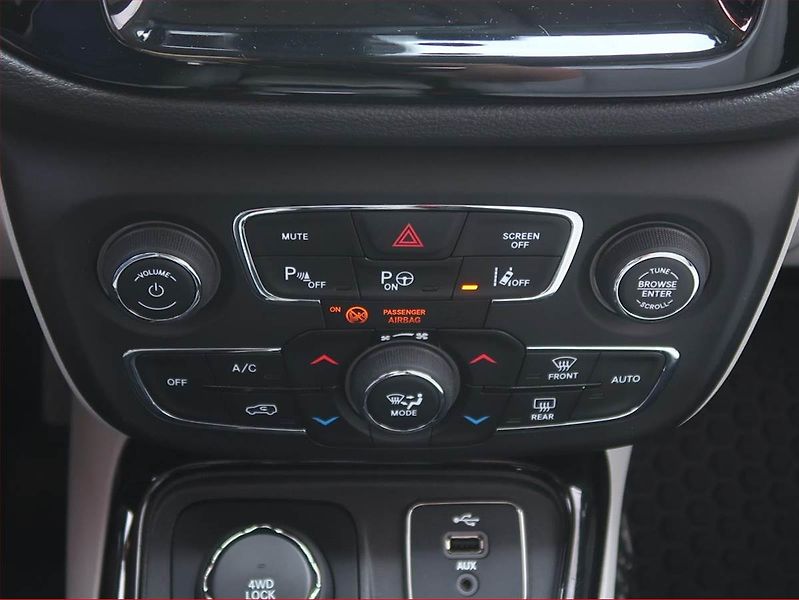 Jeep Compass (2019) 2.0 MultiJet, 4X4, Serv.kniha - fotka 17 z 18