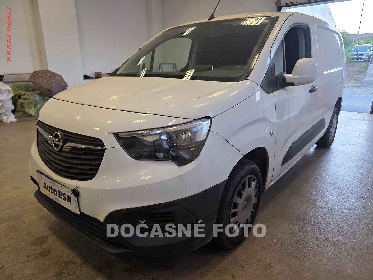 Opel Combo 1.5CDTi MAXi, AC