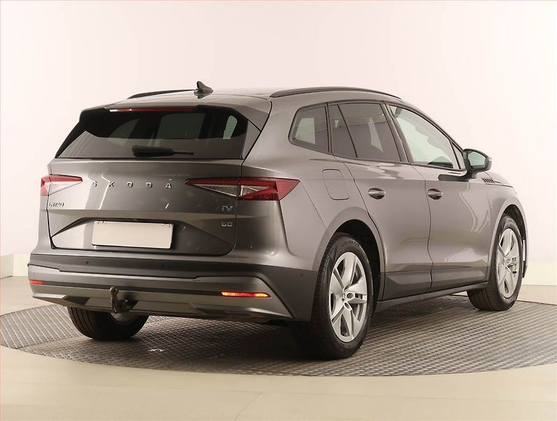 Škoda Enyaq (2022) iV 60 (62 kWh), SoH 93% - fotka 5 z 28