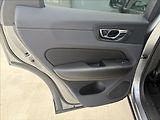 Volvo XC60 T4 155 KW POLESTAR MONENTUM - náhled 27