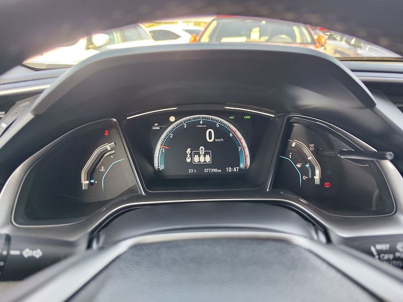 Honda Civic 1.0 i-VTec/93kW Elegance - fotka 14 z 30