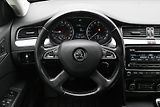 Škoda Superb 2,0 TDI 103 kW Ambition Servis - náhled 18