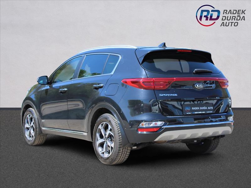 Kia Sportage 1,6 T-GDI  1MAJ,ZÁRUKA,A/T,4X4 - fotka 7 z 37