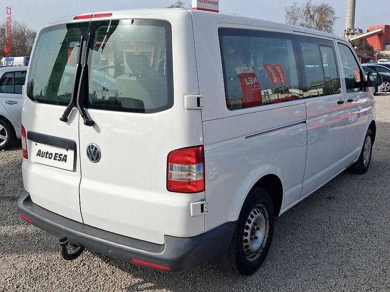 Volkswagen Transporter (2013) 2.0TDi L2 9míst, 103kW, AC - fotka 4 z 15