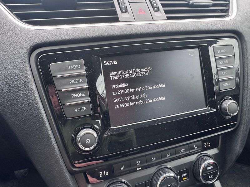 Škoda Octavia (2016) 1,6 81 KW ROZVODY 2. MAJITEL - fotka 36 z 50