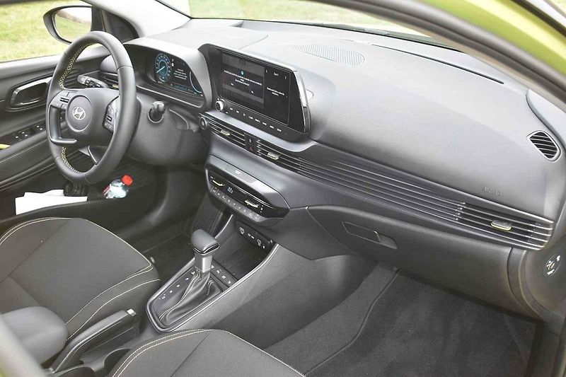 Hyundai i20 po faceliftu se moc nezměnil. Ale škoda to určitě není