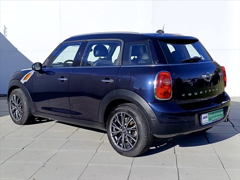 Mini Countryman 2,0 d Automat Navi Panorama LE - fotka 11 z 32