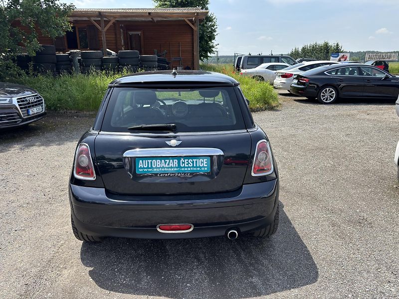 Mini Cooper 1.4i ONE - fotka 4 z 20