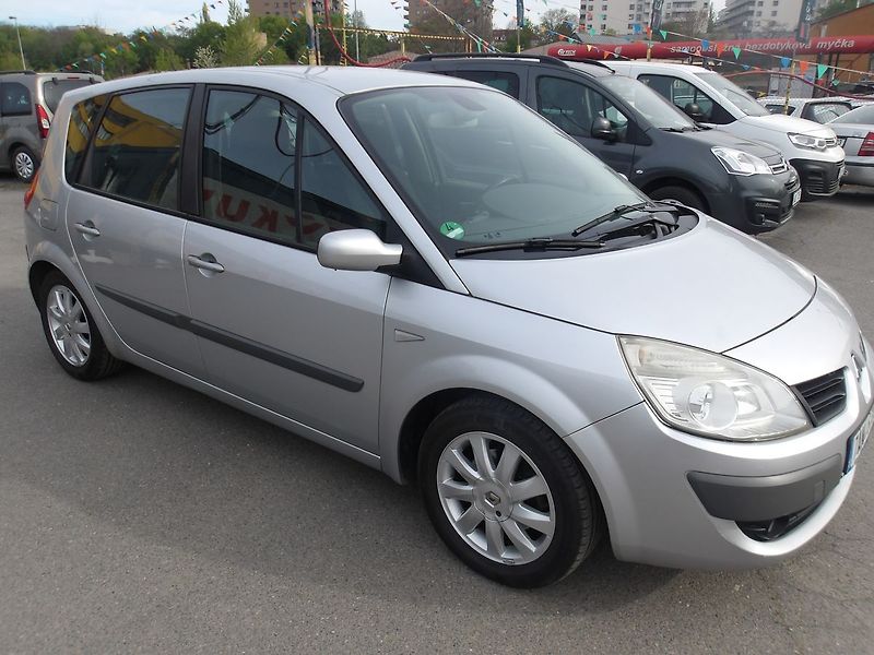 Renault Scénic 1,5DCi PĚKNÝ ! - fotka 4 z 26