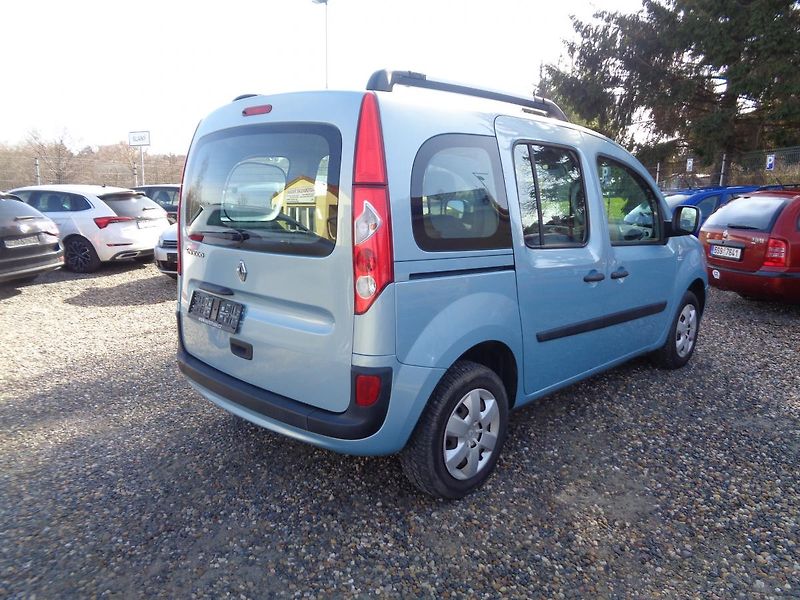 Renault Kangoo 1,6 16V Privilege - fotka 4 z 16