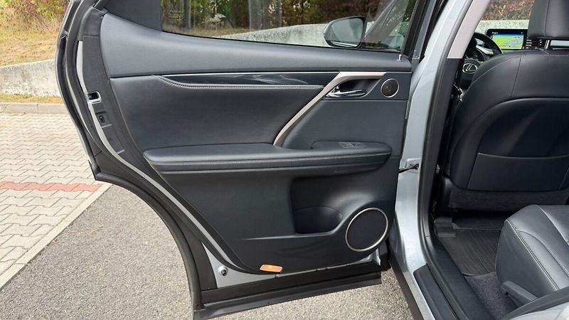 Lexus RX 300 300 2,0 TURBO LIMITED EDITION - fotka 13 z 28