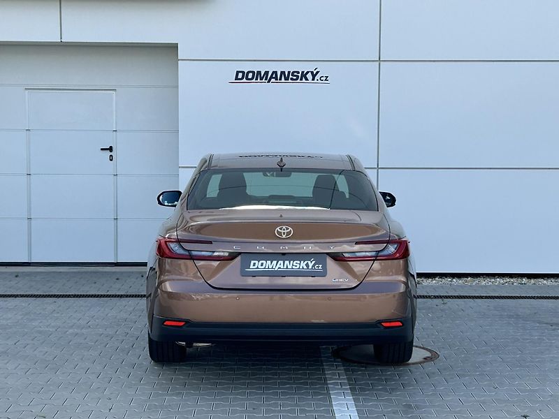 Toyota Camry (2025) PRESTIGE 2.5 HEV AT - fotka 11 z 14
